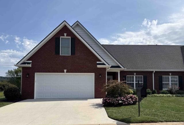 Storm damage roof repair, Knoxville