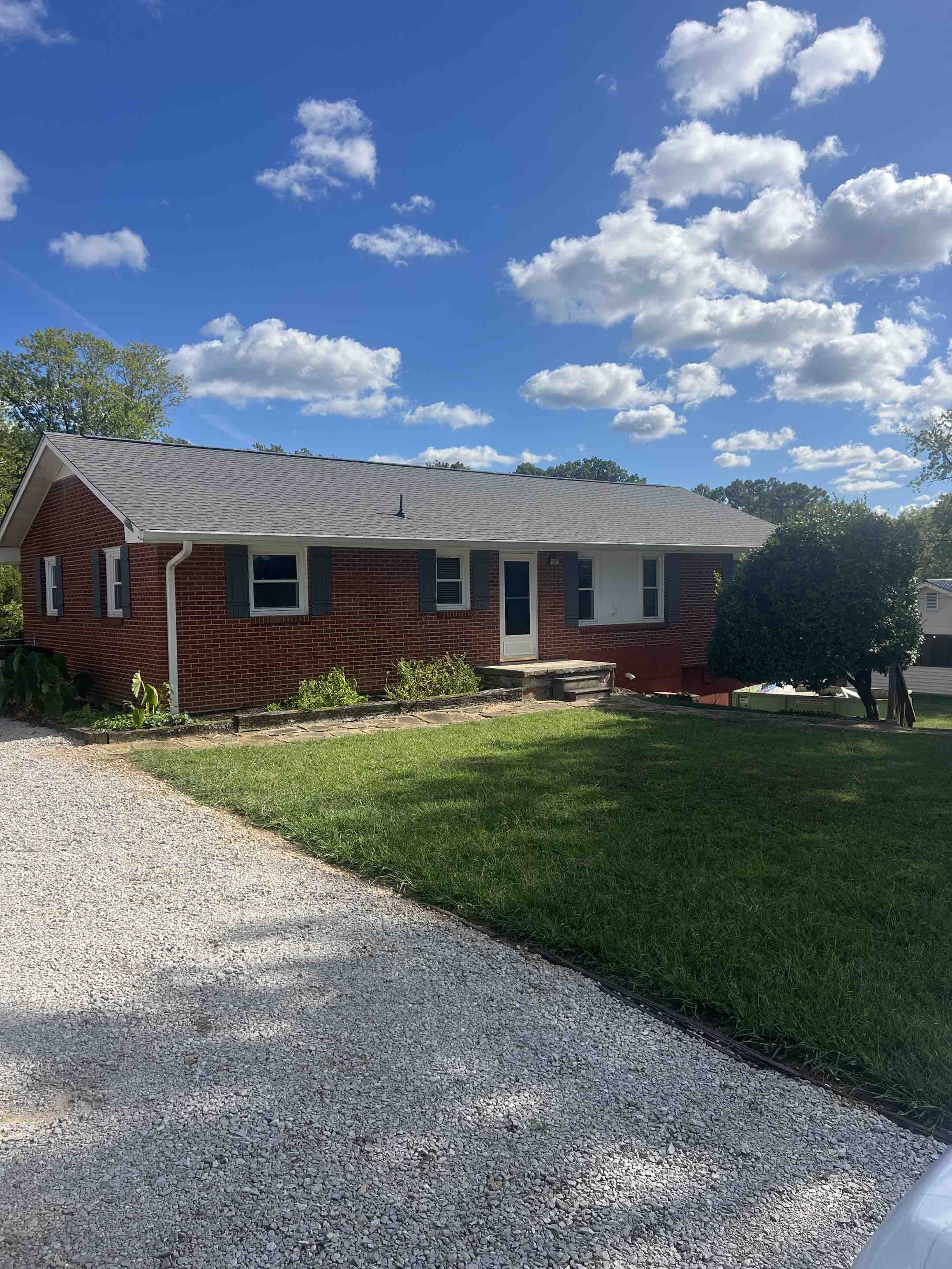 Shingle roof replacement, Kingston