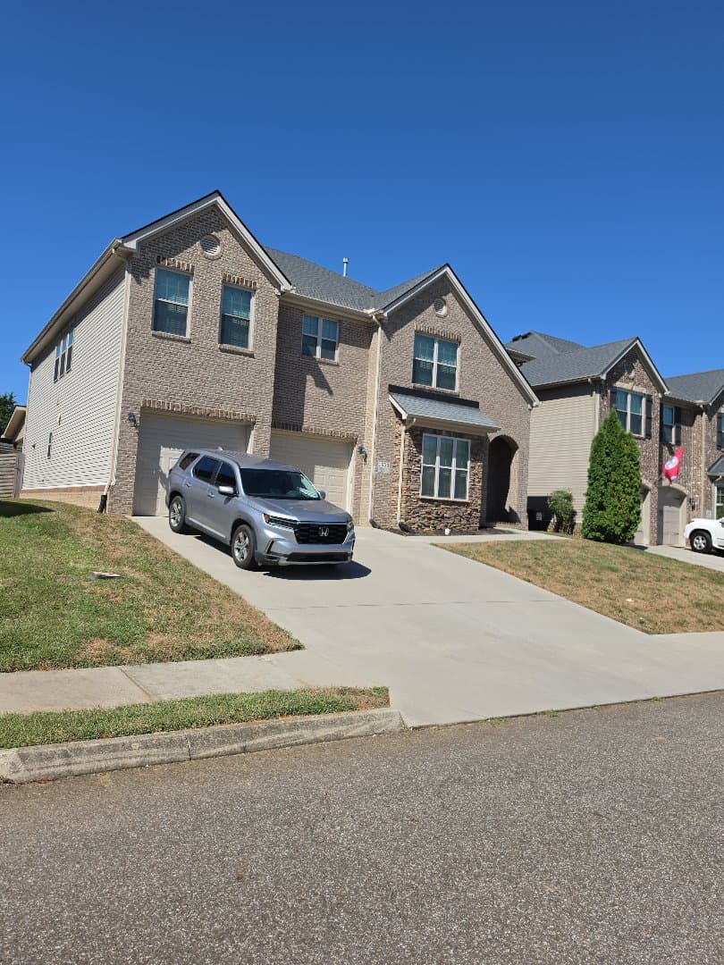 Residential roof repair, Knoxville
