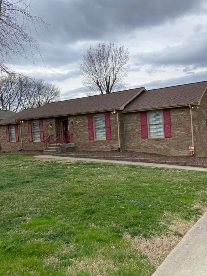 Home in Nashville job photo: repairing a leaking roof