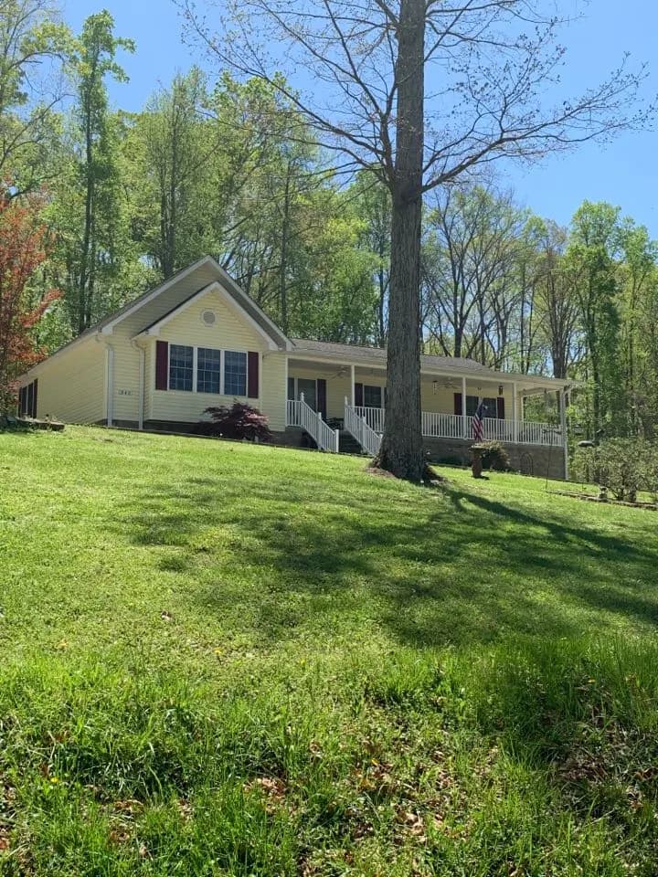 Home in Rockwood job photo: shingle roof replacement quote in Rockwood