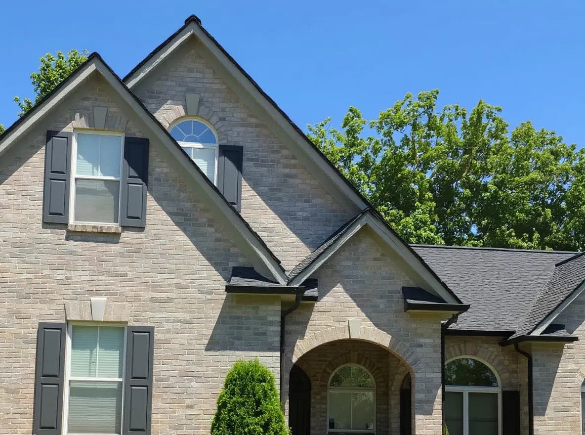 Answering a homeowner's questions about insurance claim roofing in Lenoir City, Tennessee